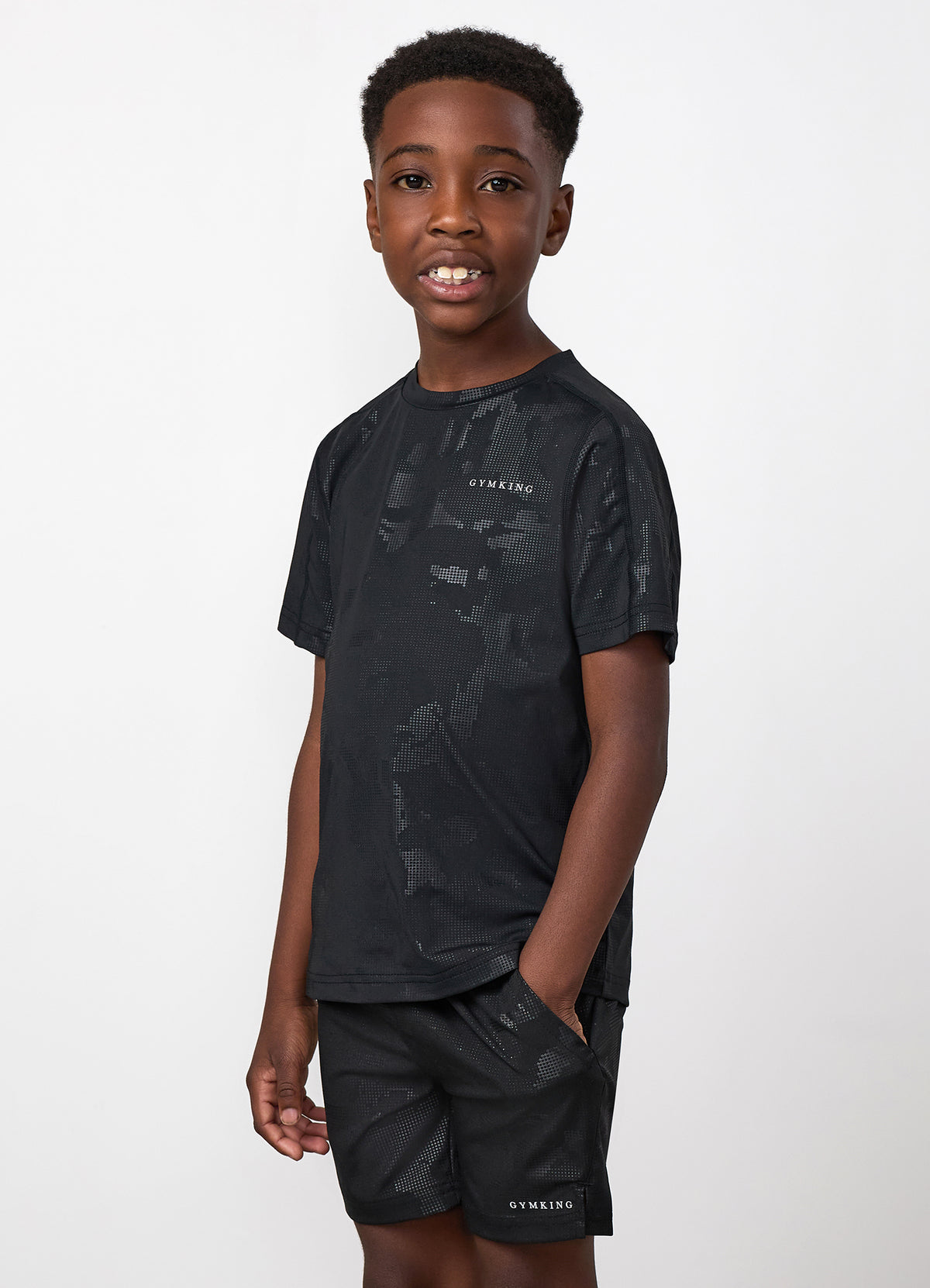 Gym King Older Kids Debossed Camo T-Shirt - Black