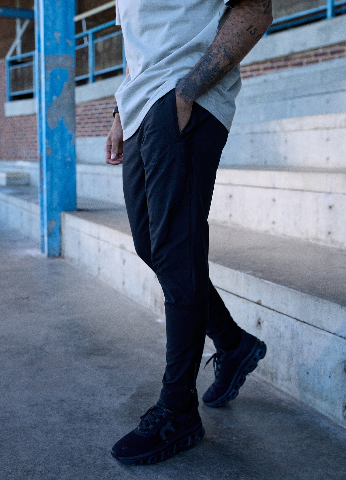 Gym King Rebellion Darkside Training Pant - Black