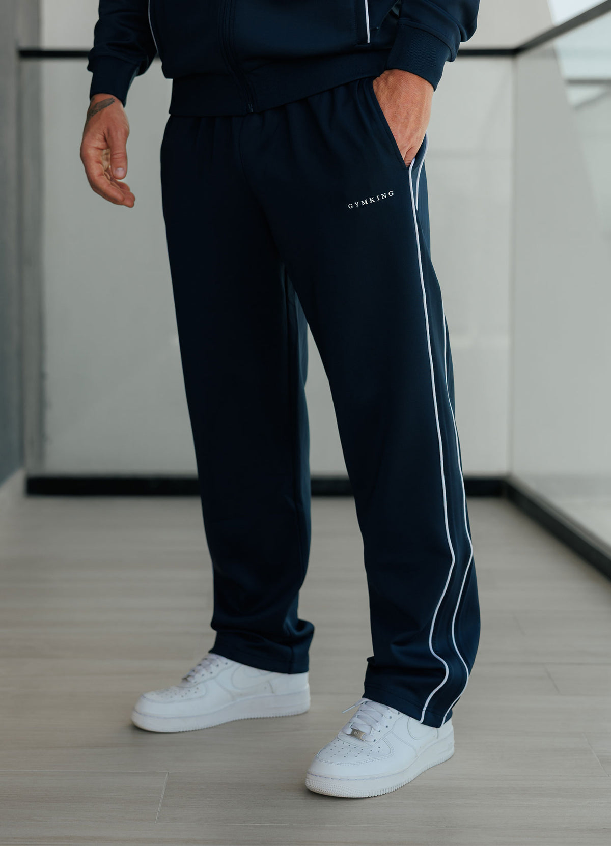Gym King Core Piped Straight Leg Jogger - Navy