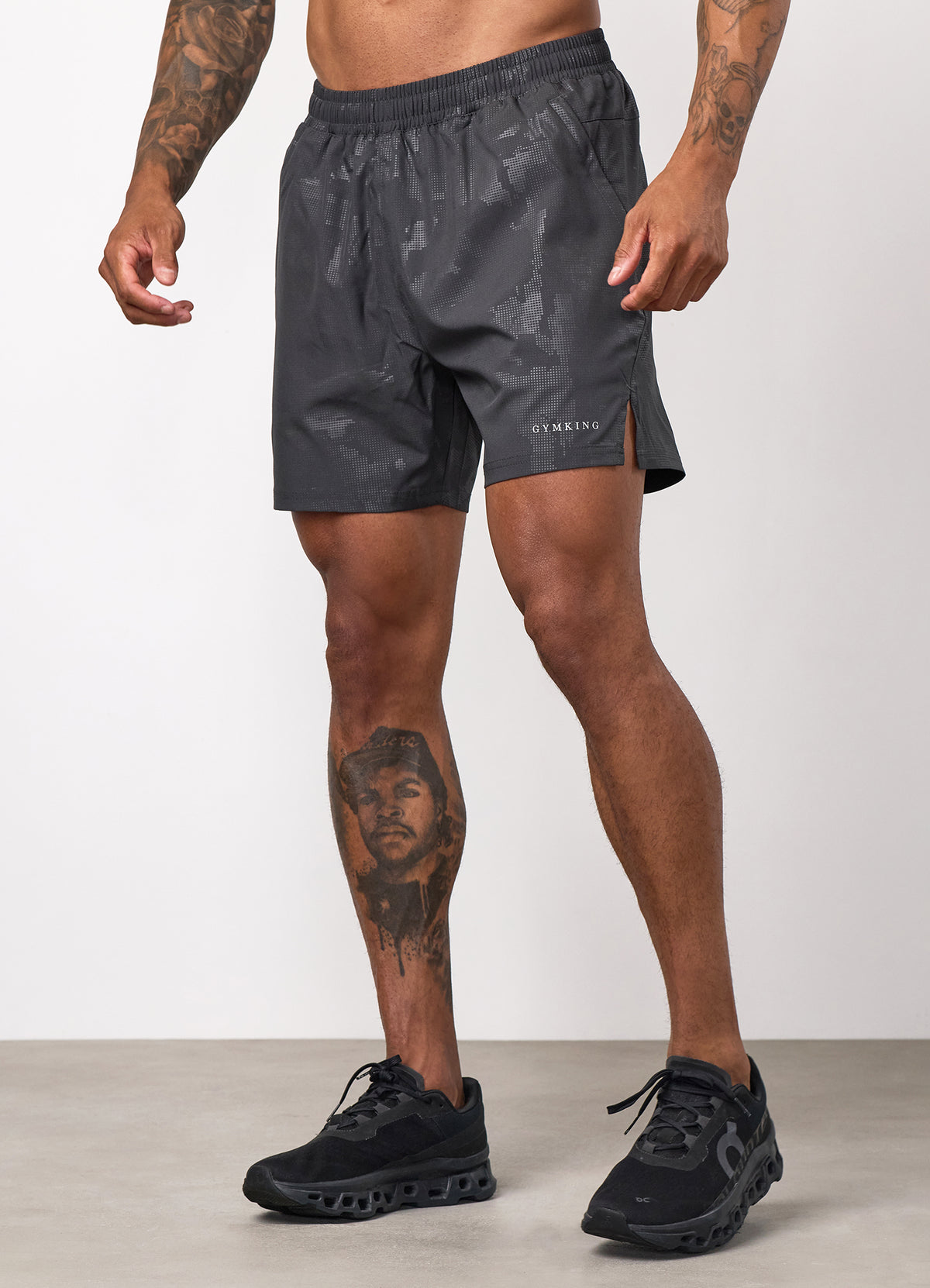 Gym King Korte broek met camo-motief in reliëf 5
