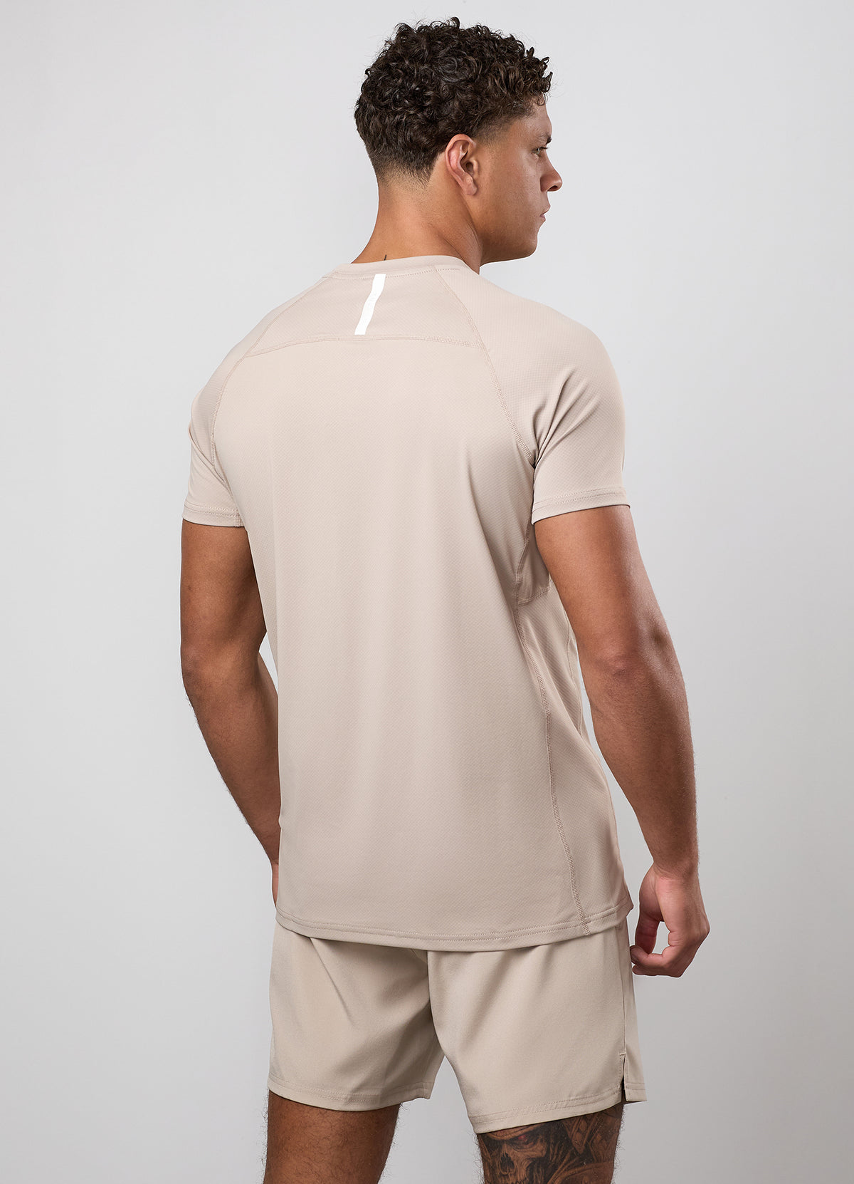 Gym King Energy Linear T-Shirt - Stoneware