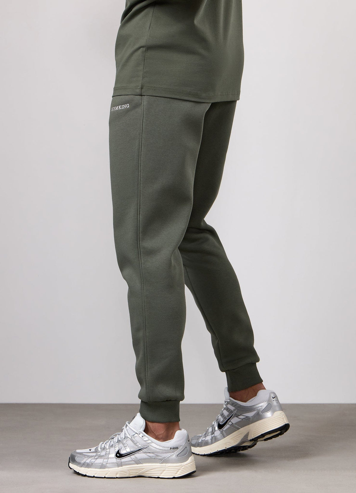 Gym King Fundamental Linear Jogger - Deep Olive