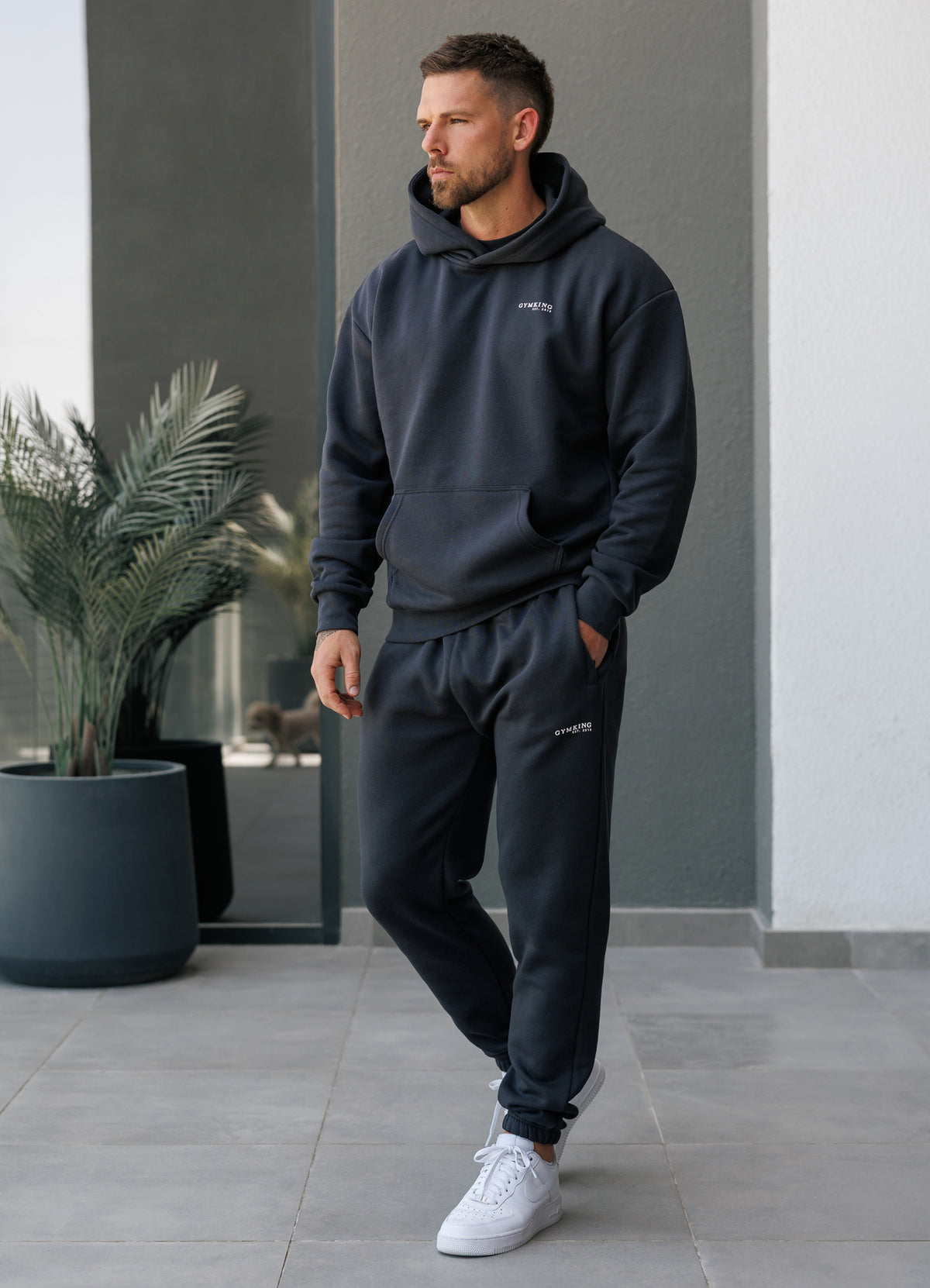 Gym King Klassiek trainingspak met relaxte pasvorm - Pewter/Wit