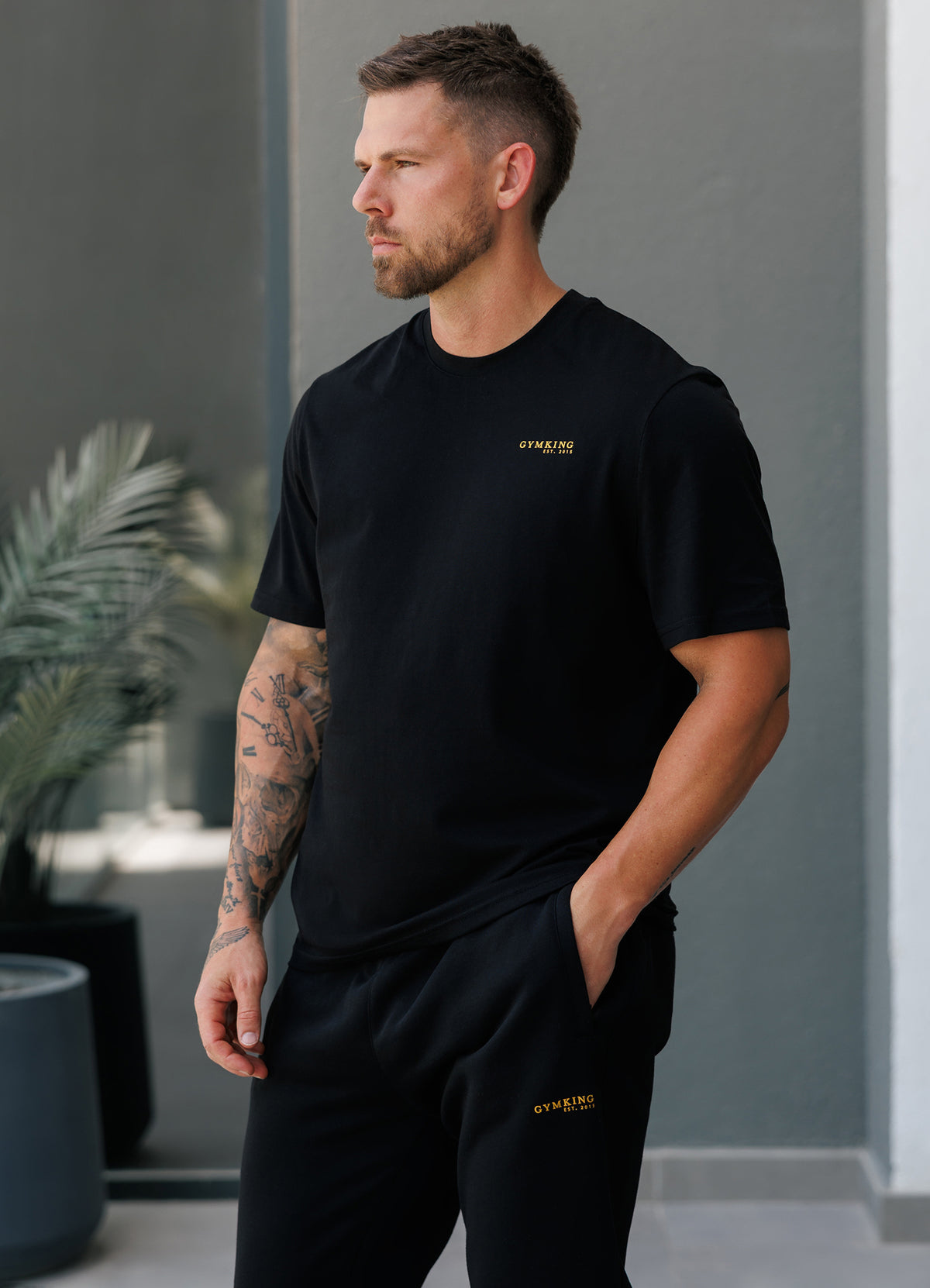 Gym King Established Regular Fit T-Shirt - Black/Gold