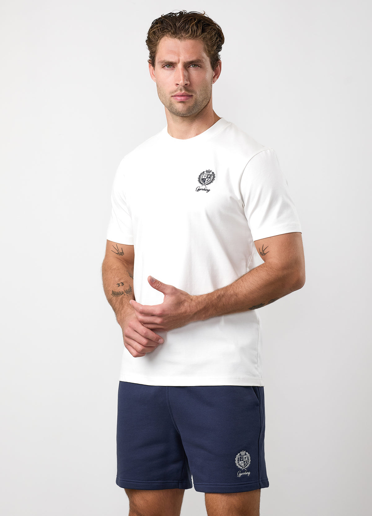 Gym King Heritage Crest Jersey T-Shirt - Cream/Indigo Blue