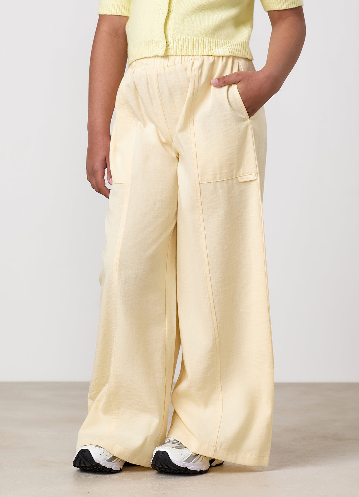 Gym King Younger Kids Signature Woven Trousers - Buttermilk