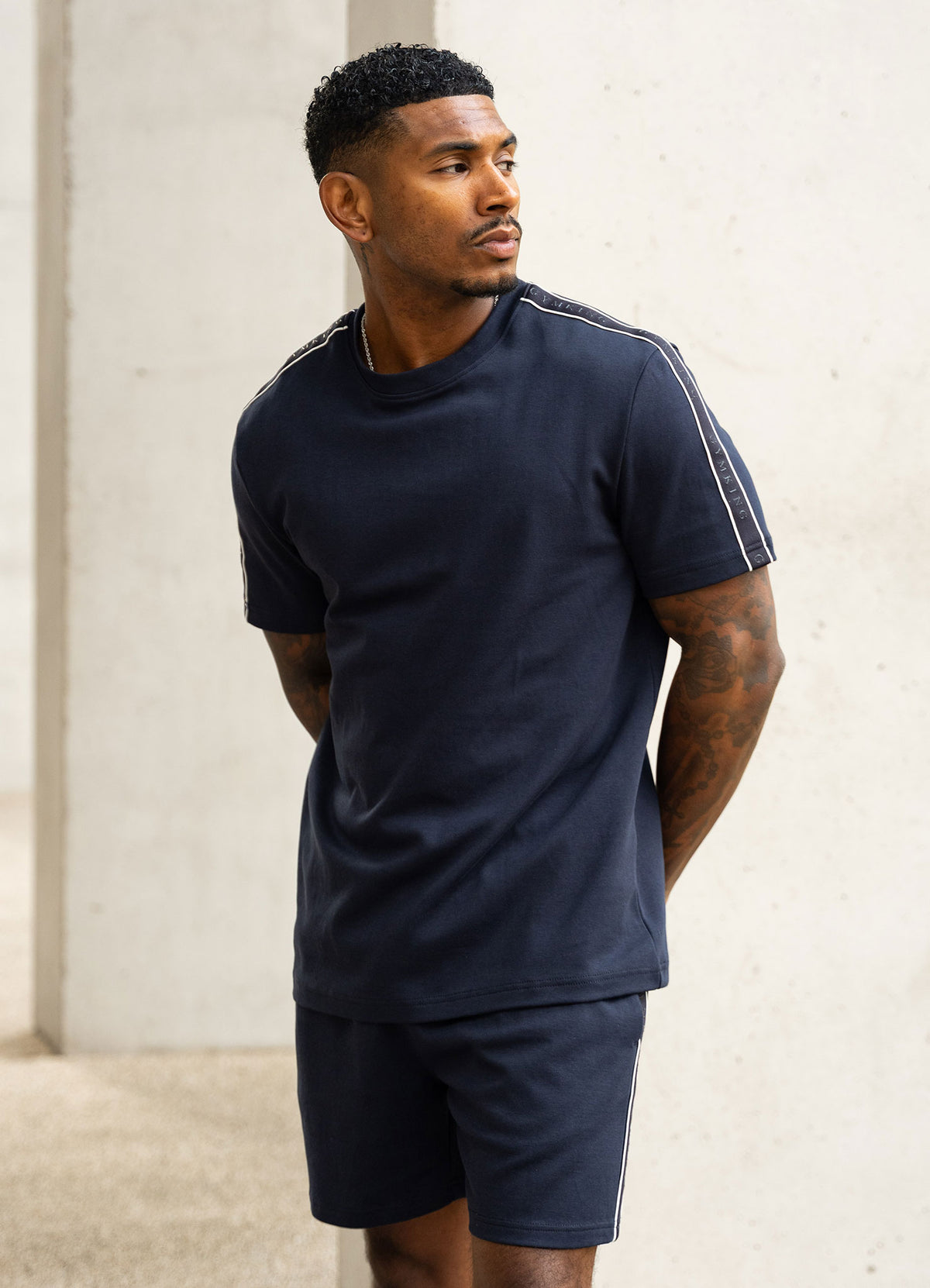 Gym King Linear Taped T-Shirt - Navy
