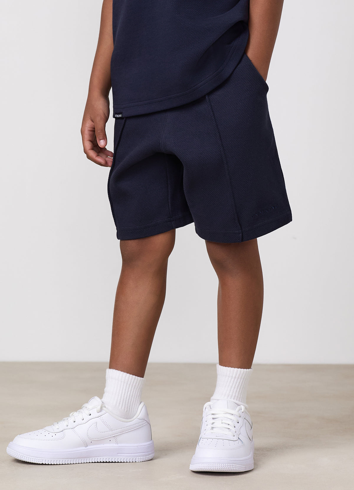 Gym King Older Kids Portals Texture Short - Navy