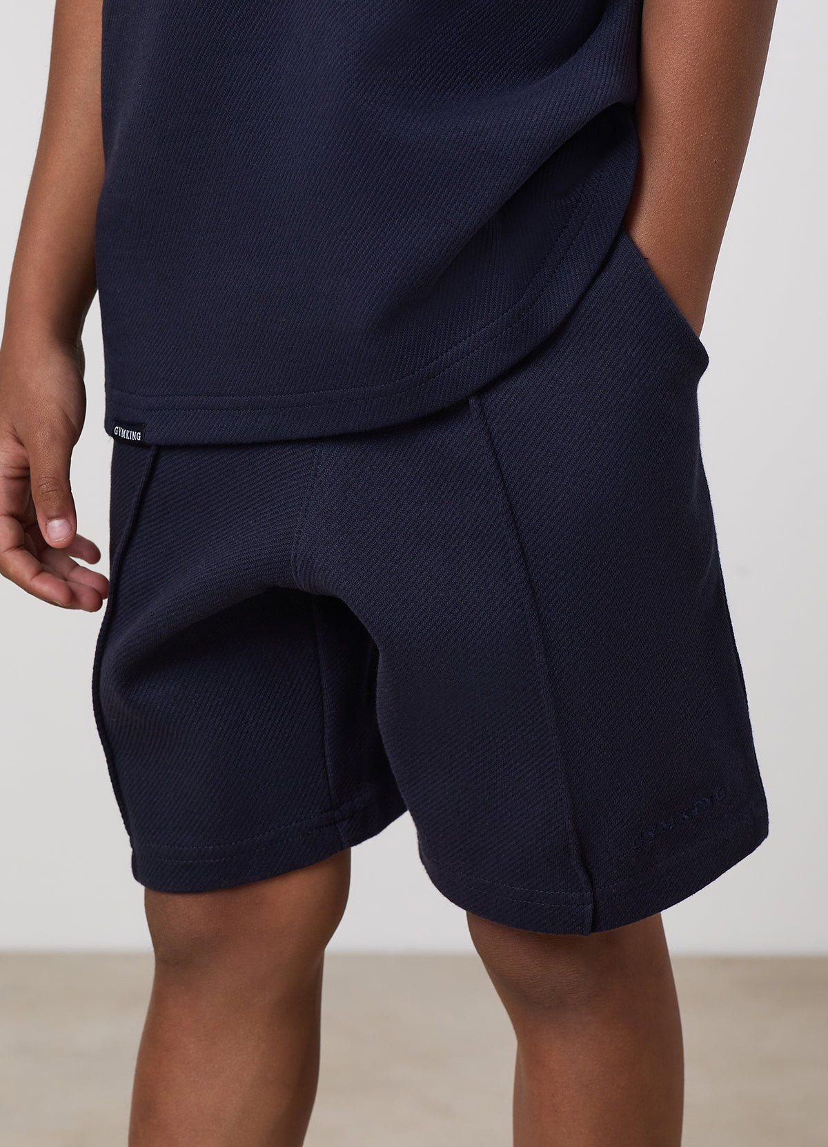 Gym King Older Kids Portals Texture Short - Navy