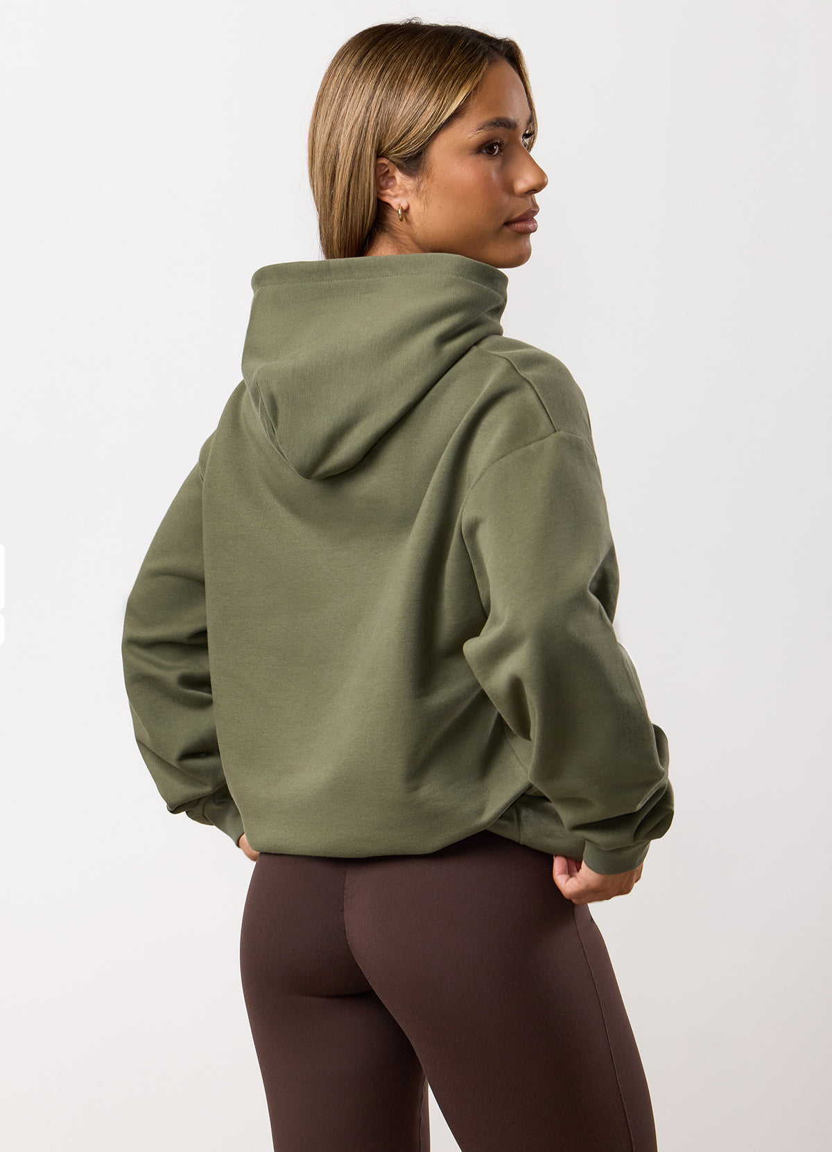 Gym King Powered By Belief hoodie met relaxte pasvorm - Warm Khaki