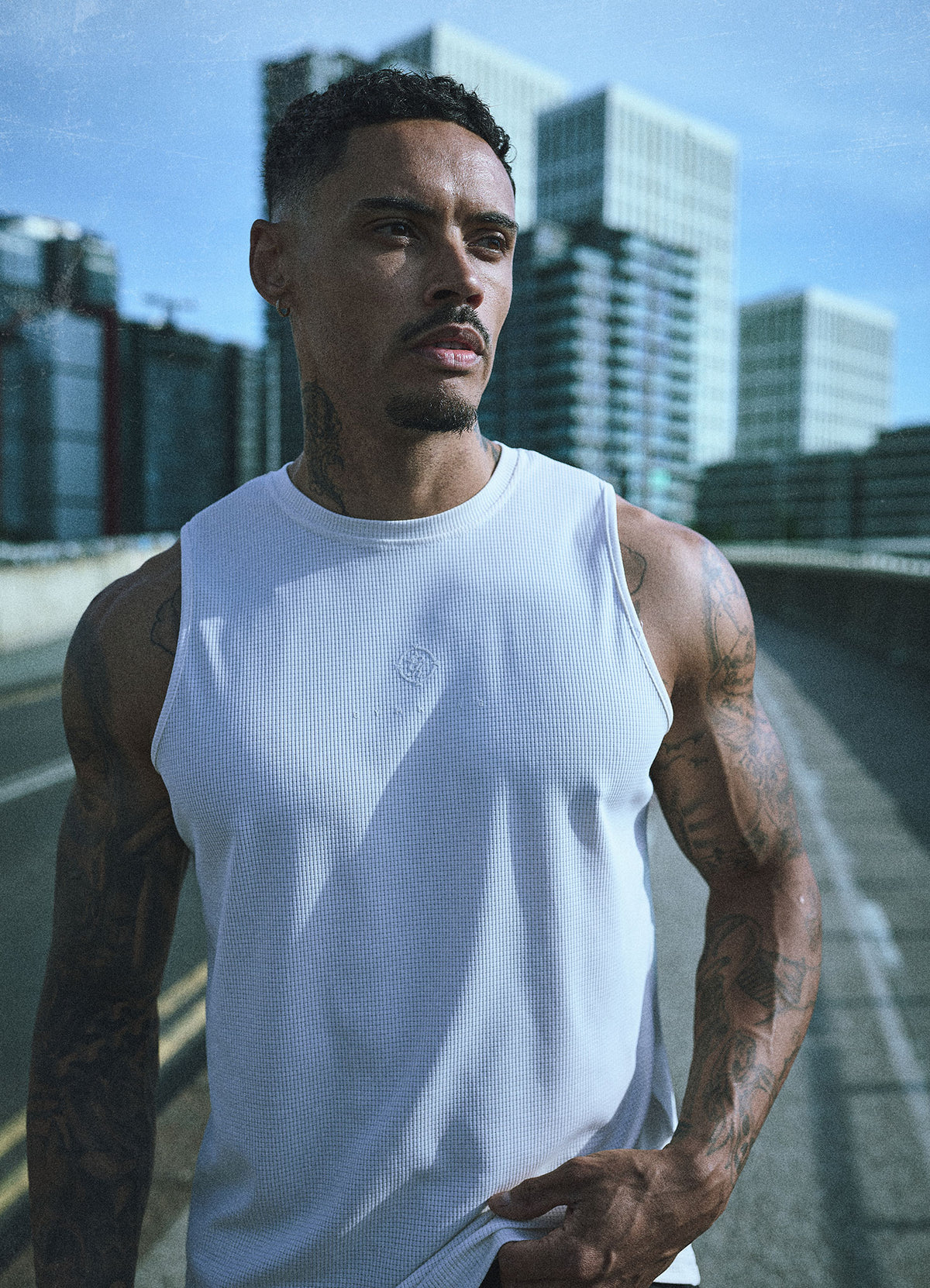 Gym King Rebellion Grit AOP Vest - Cream