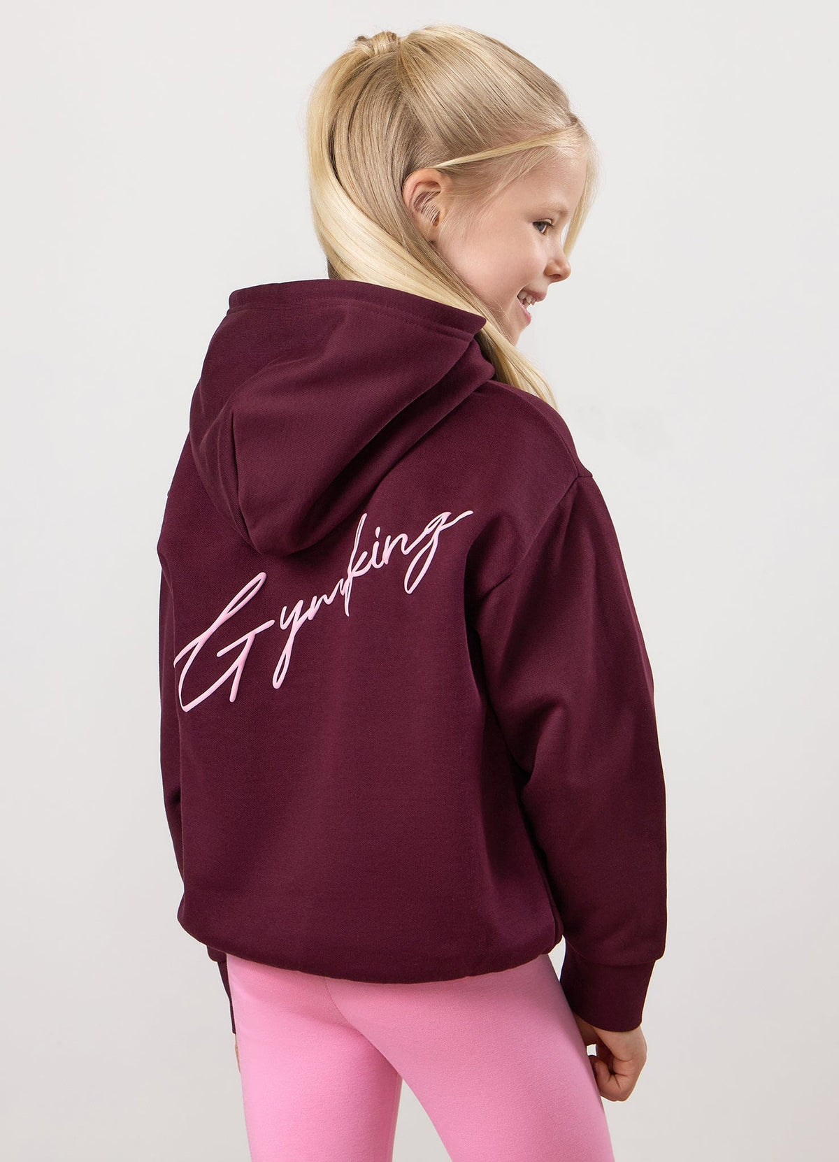 Gym King Fleece-hoodie met kinderlettertype - Donkerkersenrood