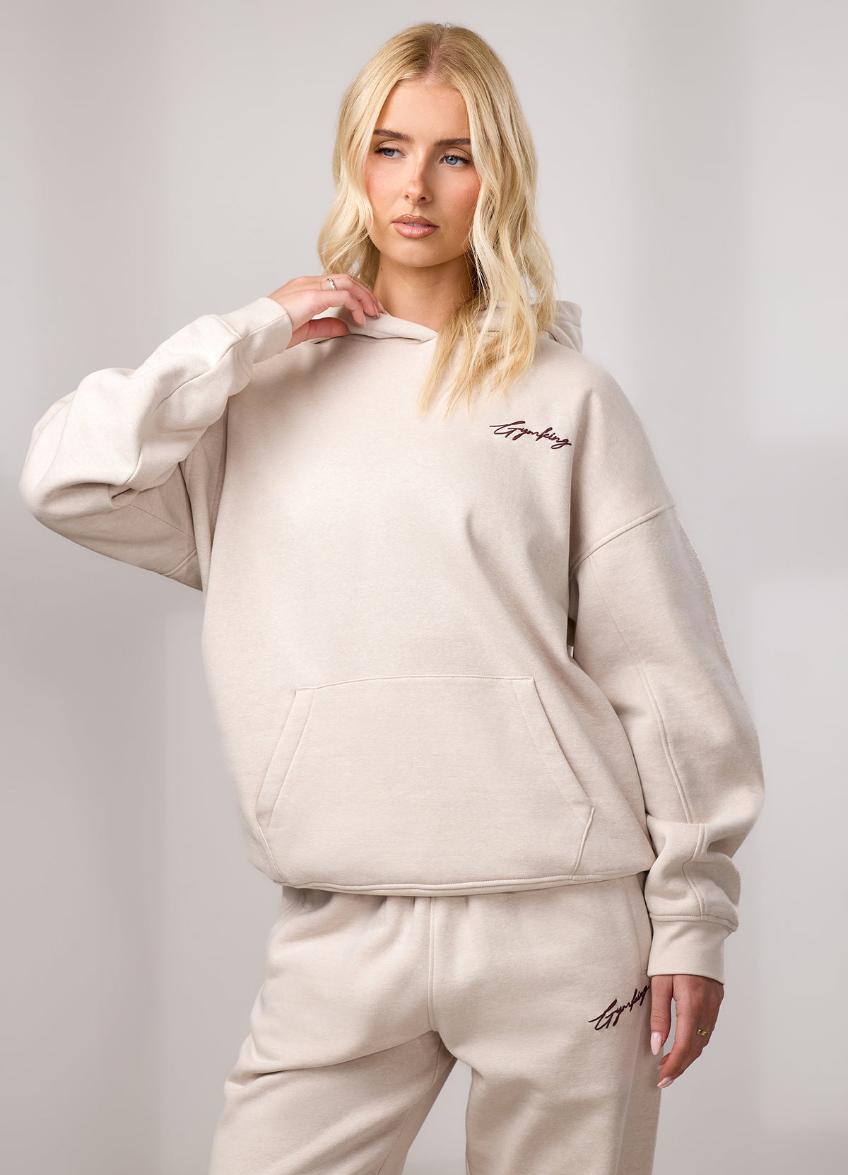 Gym King Script Fleece Hoodie - Butterscotch Marl/Deep Cherry