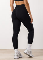 black seamless legging thumbnail