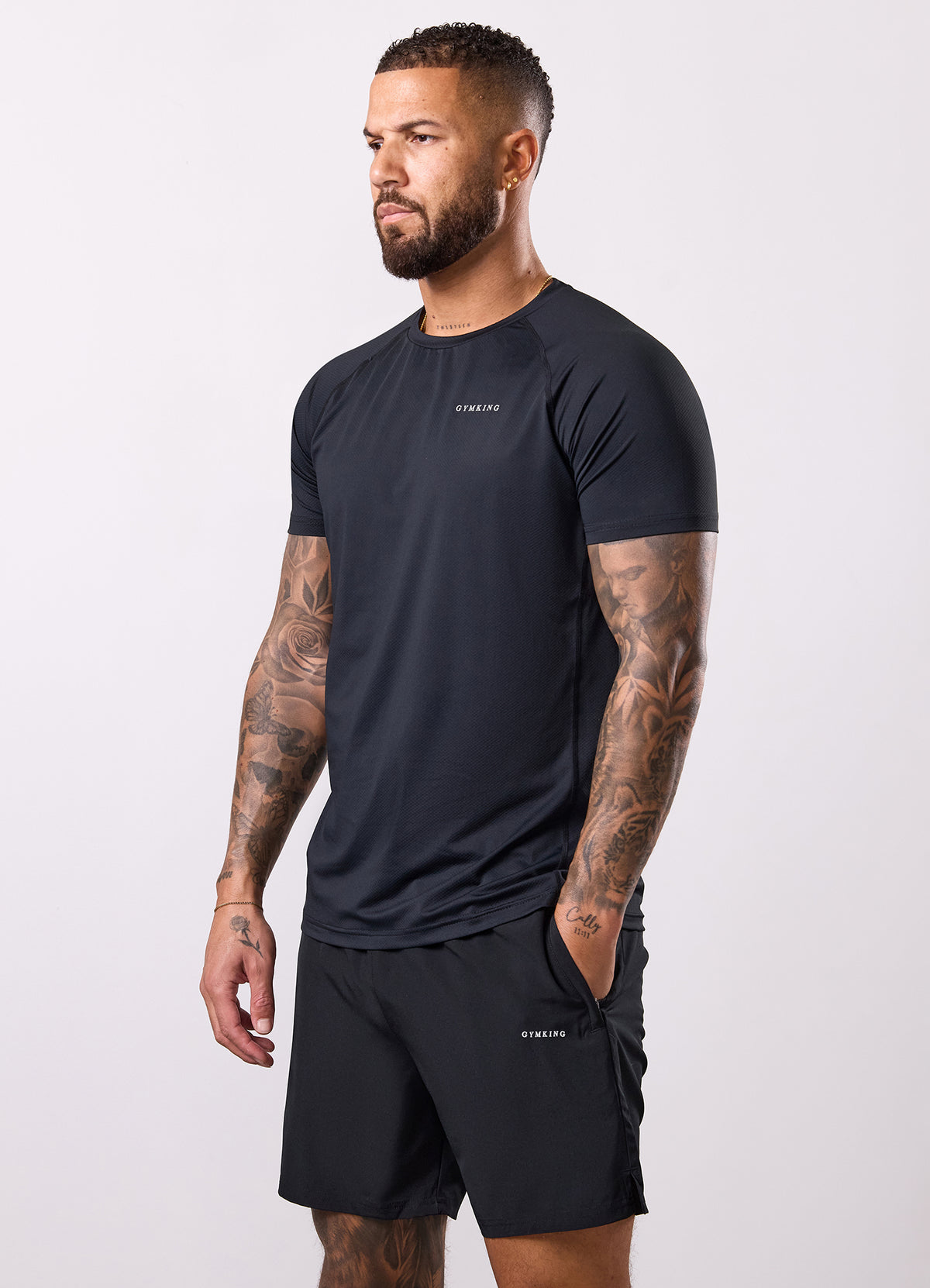Gym King Energy Linear T-Shirt - Black