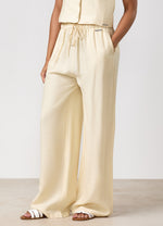 Gym King Signature Woven Paper Bag Trousers Petite - Buttermilk thumbnail