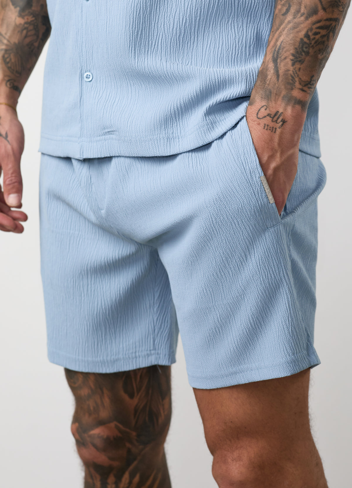 Gym King Signature Woven Short - Powder Blue