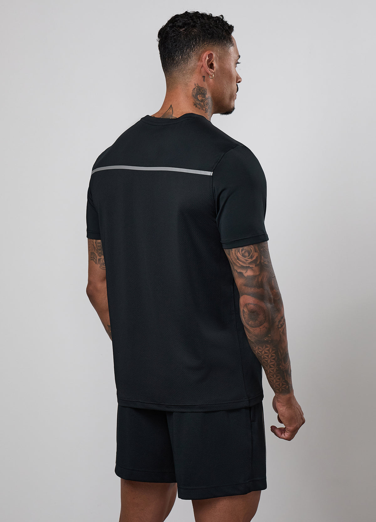 Gym King Synergy T-Shirt - Black