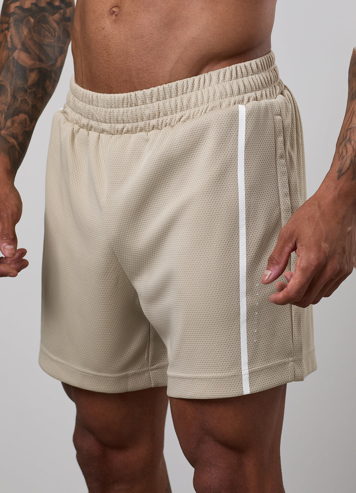 Gym King Synergy Mesh 6" Short - Vanilla Brown