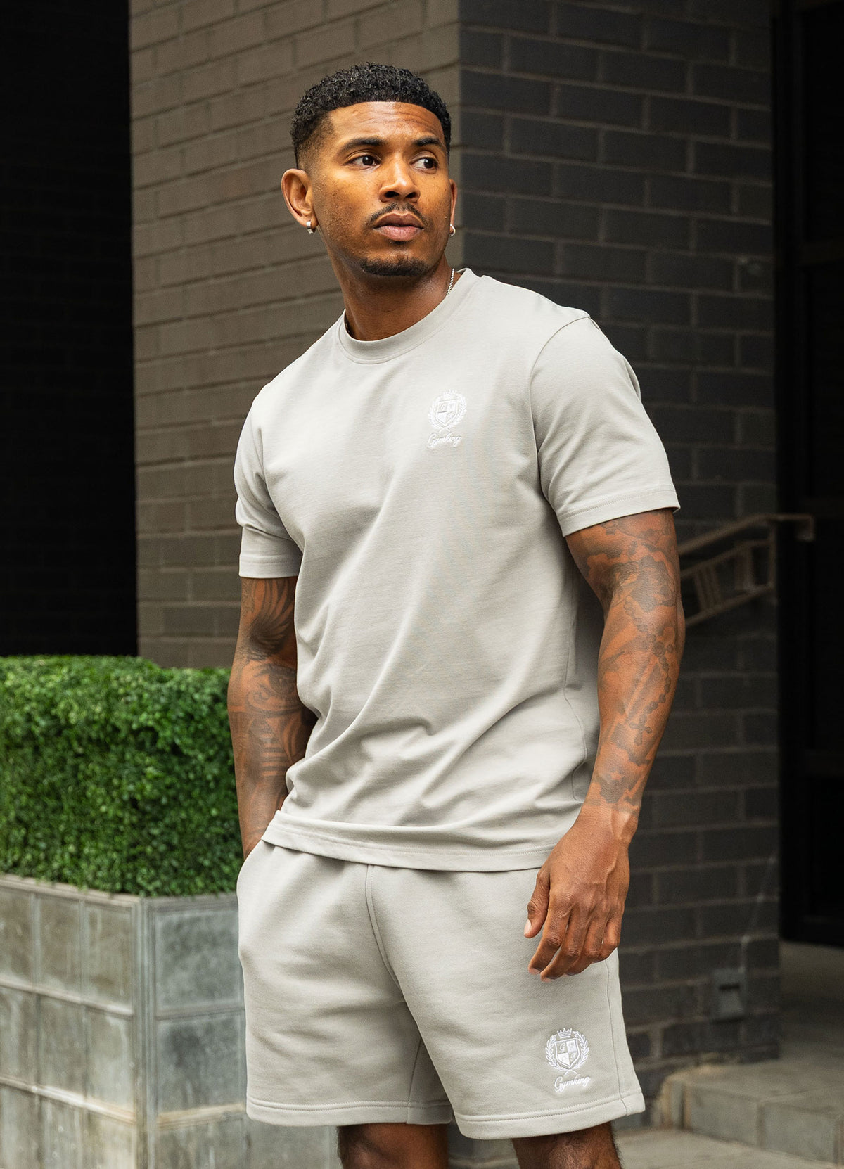 Gym King Heritage Crest Jersey T-Shirt - Urban Grey