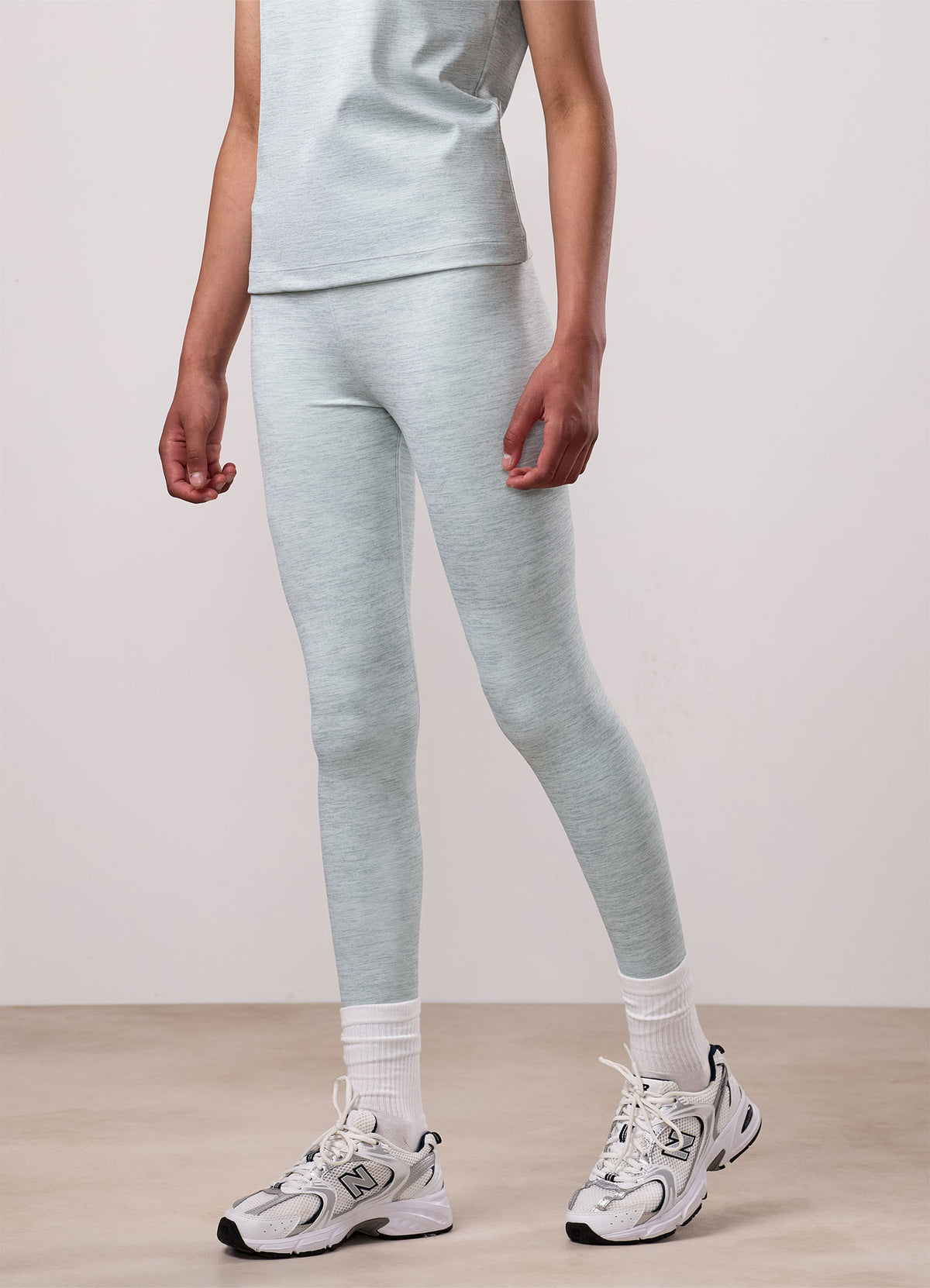 Gym King Older Kids 365-legging - Green Mist Grindle