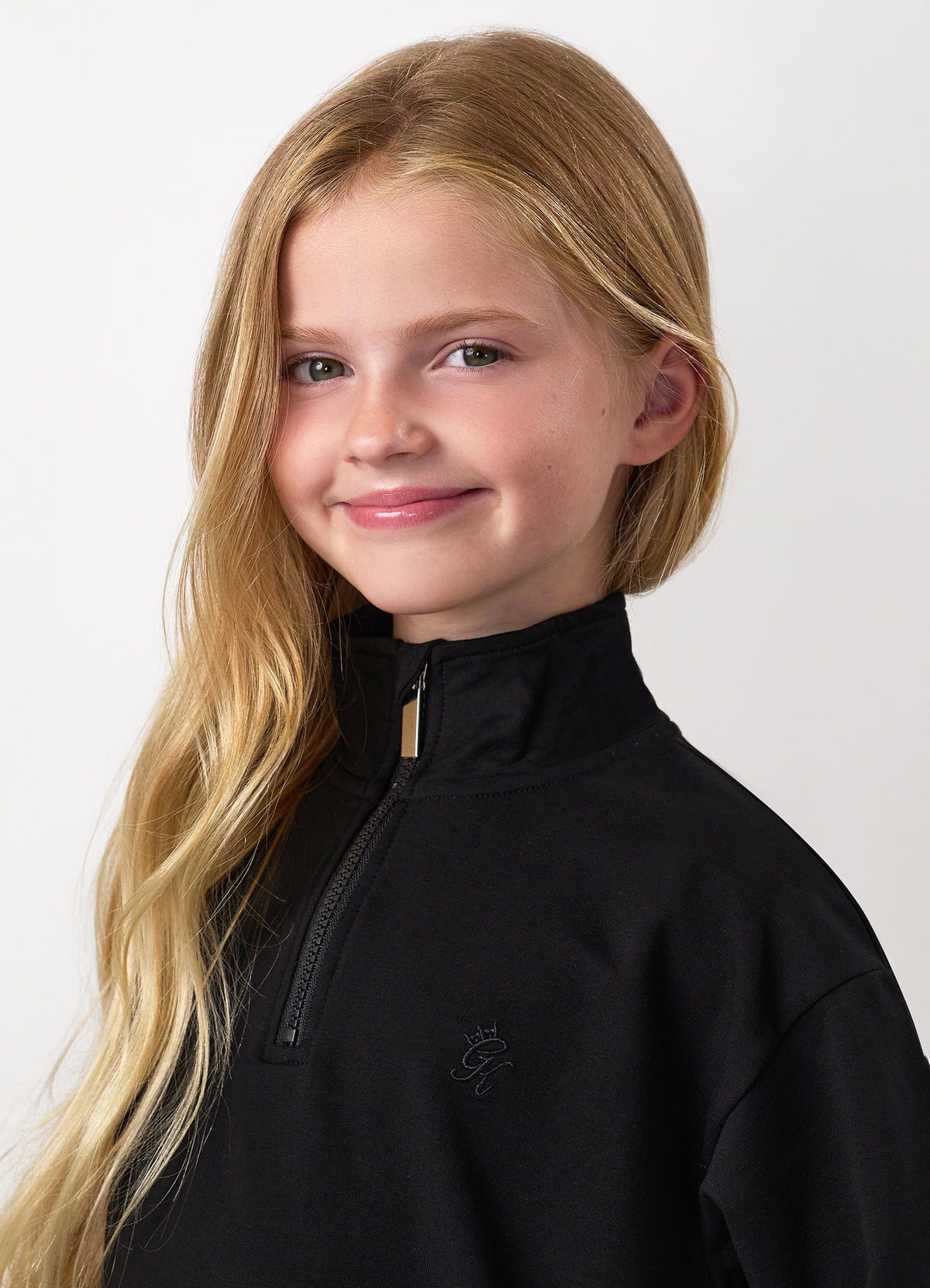 Gym King Younger Kids Victory Boxy 1/4 Zip Funnel - Black