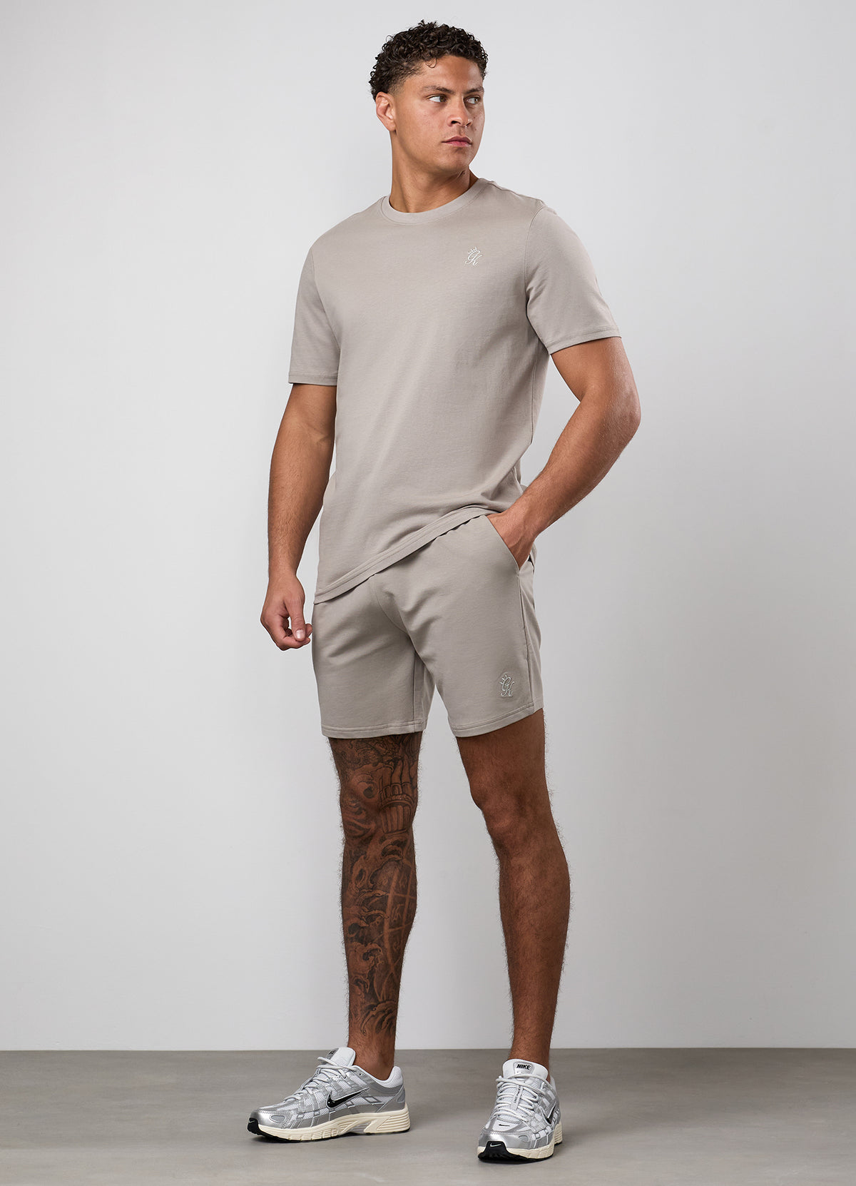 Gym King Victory Jersey T-Shirt - Taupe