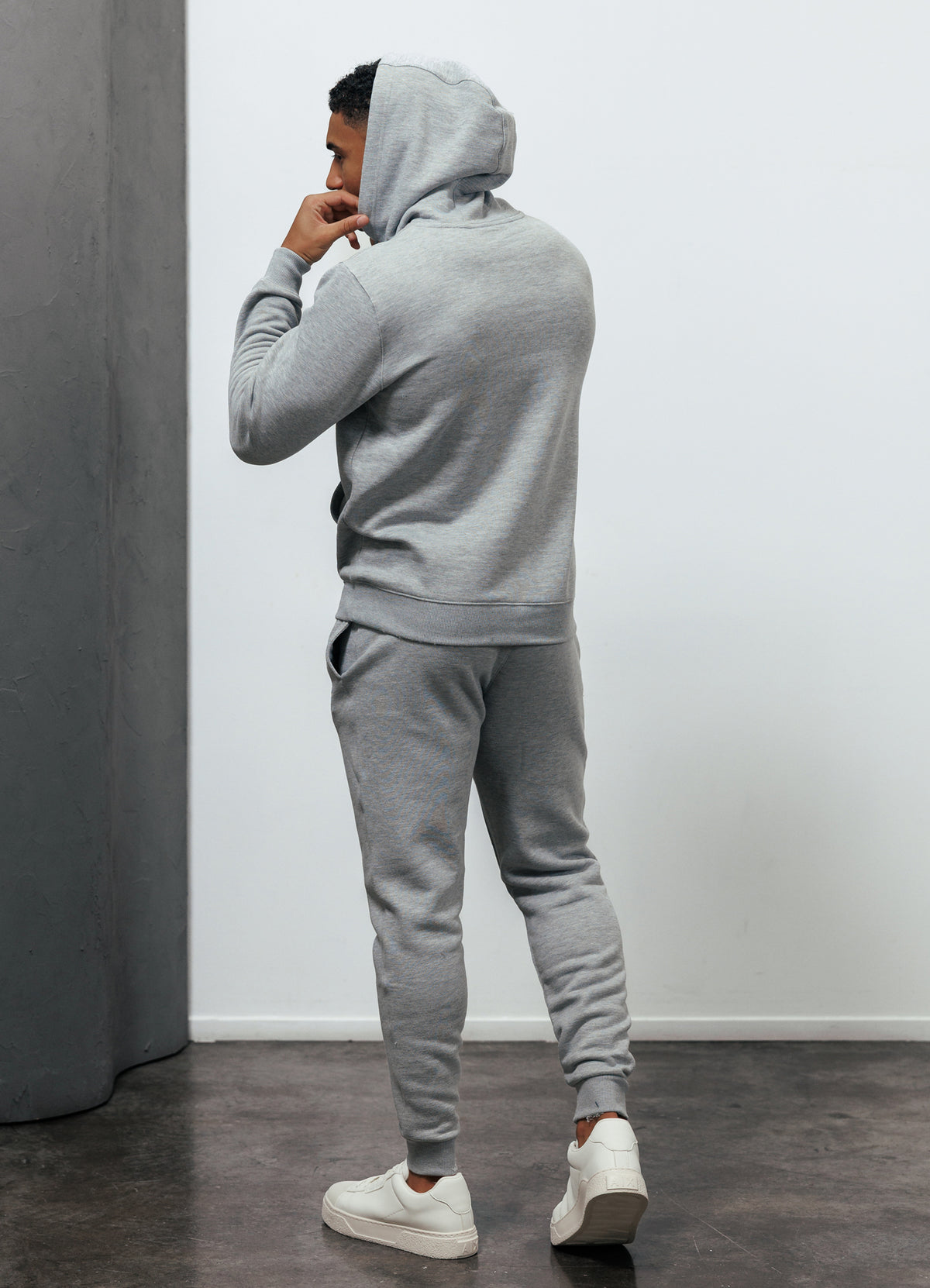 Men's grey everyday fleece joggers and hoodie trackuit