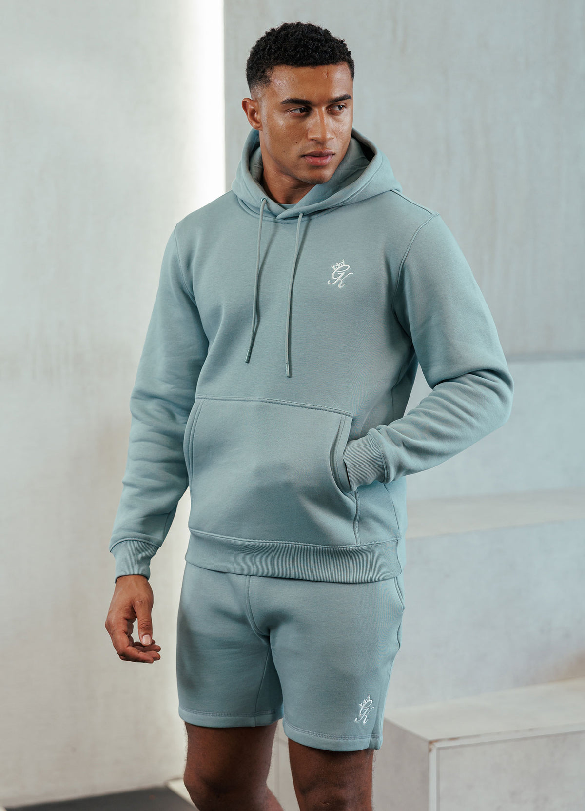 Gym King Fundamental Trainingspak met capuchon van fleece - Smoke