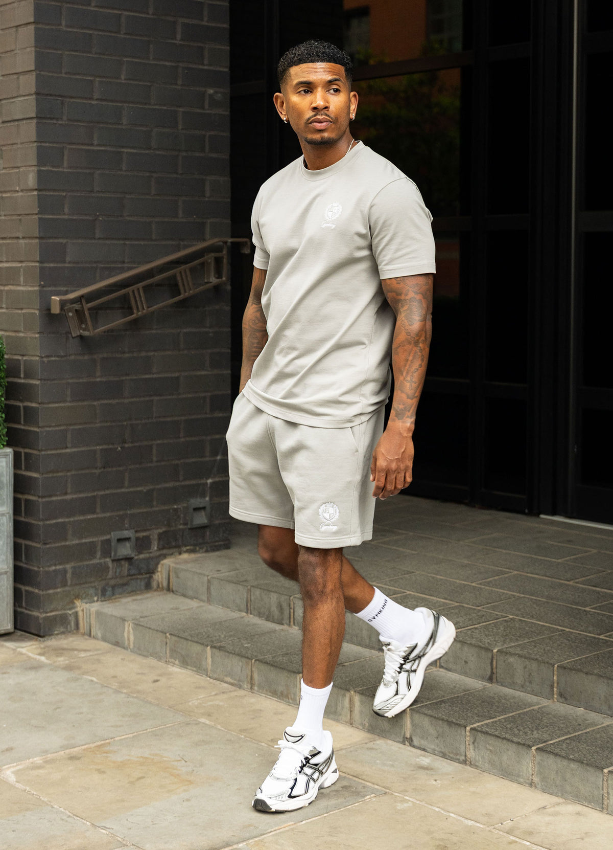 Gym King Heritage Crest Loopback Short - Urban Grey