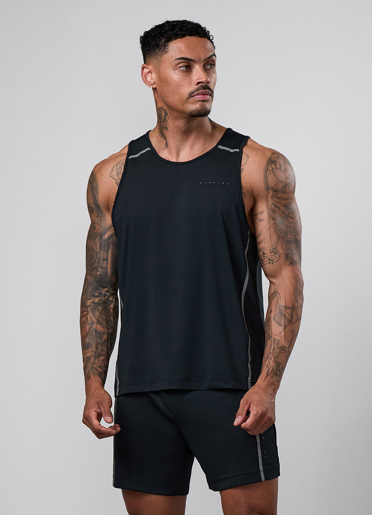 Gym King Synergy Vest - Black